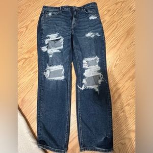 american eagle ripped mom jeans